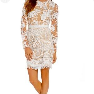 ML Monique Lhuillier Long Sleeve Floral Embroidered White Mesh Cocktail Dress
